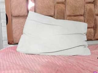 lilian-starfire webcam