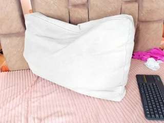 lilian-starfire Sex Cam Show