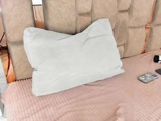 lilian-starfire live webcam show