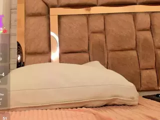 Lilian-Starfire's Live Sex Cam Show