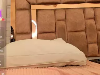 Lilian-Starfire's Live Sex Cam Show