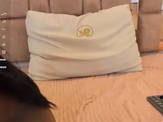 Lilian-Starfire's Live Sex Cam Show
