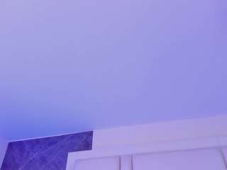 ivanaafox Live Webcam on CamSoda