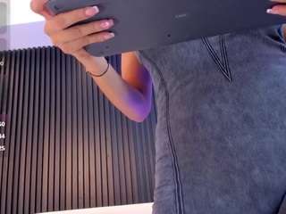 ivanaafox live webcam show