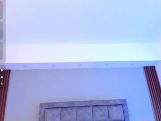 Ivanaa__ live cam preview
