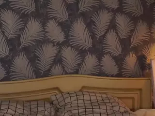 LilianBlow's Live Sex Cam Show