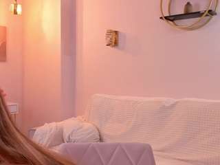 maebrowning Live Webcam on CamSoda