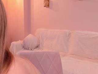 maebrowning Live Webcam on CamSoda