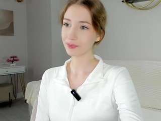 maebrowning Live Webcam on CamSoda