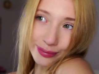 maebrowning Live Webcam on CamSoda