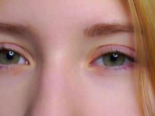 maebrowning Live Webcam on CamSoda