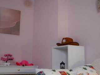 maebrowning Live Webcam on CamSoda