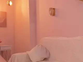 MaeBrowning's Live Sex Cam Show