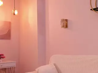 MaeBrowning's Live Sex Cam Show