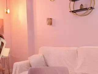 MaeBrowning's Live Sex Cam Show