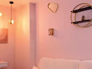 MaeBrowning's Live Sex Cam Show