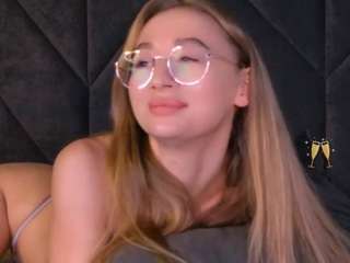 victorialight Live Webcam on CamSoda