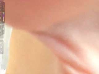 ziraswan's CamSoda show and profile