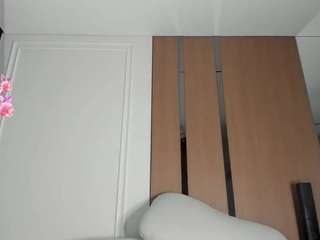 ziraswan Sex Cam Show