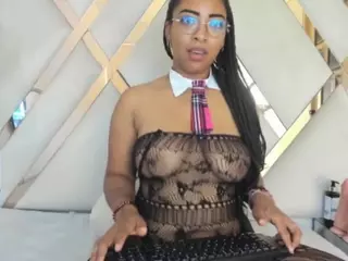 cataleyaht's Live Sex Cam Show