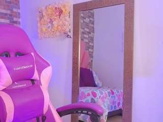 cherry-diamon webcam model