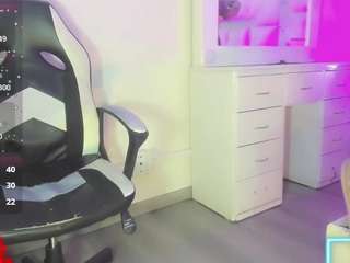 gisele-fox's CamSoda show and profile