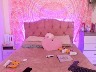 Hd, Young Adult, Teen 18, Tatt Camiqa – Free Live Video Chat with Strangers Online