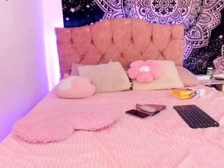 jadebunny00 Live Webcam on CamSoda