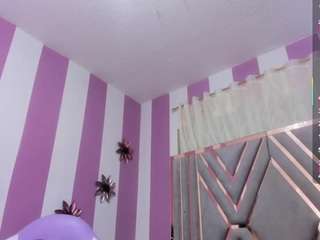 julietha-evanss webcam