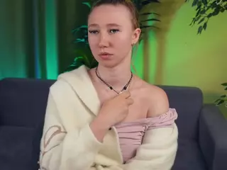 LinetteDaines's Live Sex Cam Show