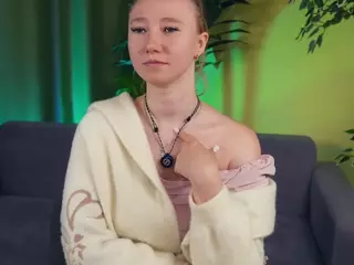 LinetteDaines's Live Sex Cam Show