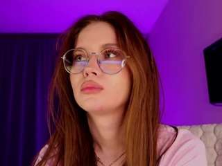 lornaacors from CamSoda is Freechat