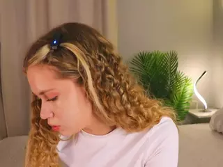 LornaAcors's Live Sex Cam Show