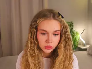 LornaAcors's Live Sex Cam Show