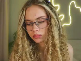 LornaAcors's Live Sex Cam Show