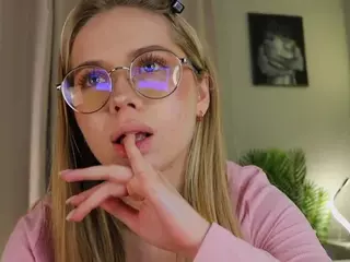 LornaAcors's Live Sex Cam Show