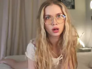 LornaAcors's Live Sex Cam Show