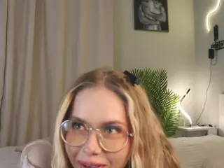 LornaAcors's Live Sex Cam Show