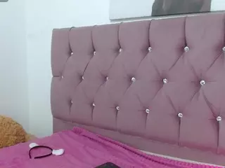Daphne's Live Sex Cam Show