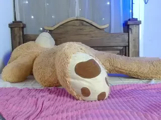 Daphne's Live Sex Cam Show