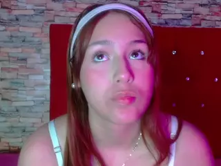 Daphne's Live Sex Cam Show