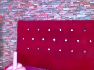 Daphne's Live Sex Cam Show