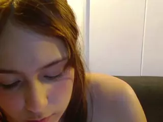 Daphne's Live Sex Cam Show