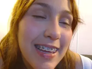 Daphne's Live Sex Cam Show