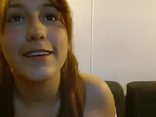 Daphne's Live Sex Cam Show