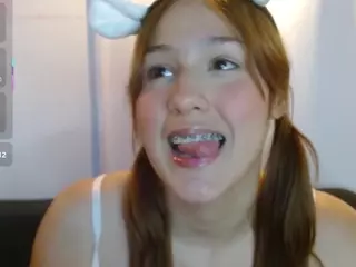Daphne's Live Sex Cam Show