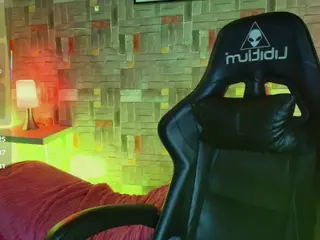 Daphne's Live Sex Cam Show