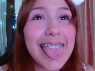 Daphne's Live Sex Cam Show