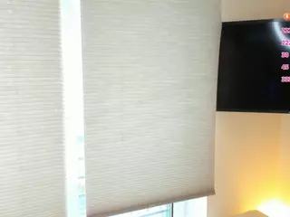 FloraGrandy's Live Sex Cam Show