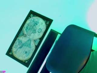 katha-crawford webcam